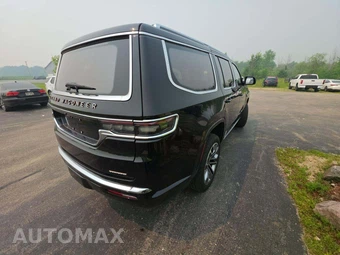 2022 Jeep Grand Wagoneer Series III - miniatura 3