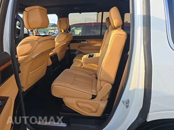 2022 Jeep Grand Wagoneer Series III - miniatura 13