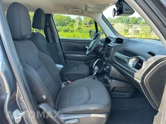 2022 Jeep Renegade Latitude - miniatura 17