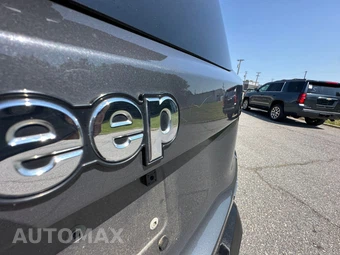 2022 Jeep Renegade Latitude - miniatura 27