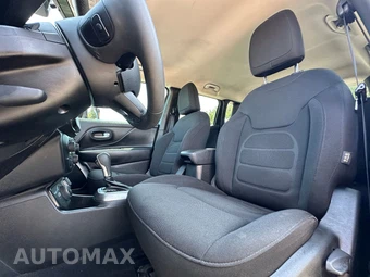2022 Jeep Renegade Latitude - miniatura 9