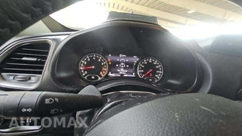 2022 Jeep Renegade Latitude - miniatura 29