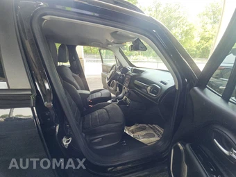 2022 Jeep Renegade Latitude - miniatura 8