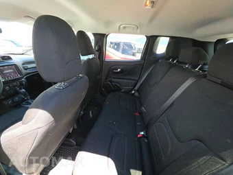 2022 Jeep Renegade Latitude - miniatura 13