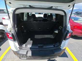 2022 Jeep Renegade Latitude - miniatura 16
