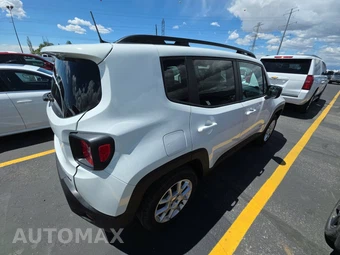 2022 Jeep Renegade Latitude - miniatura 4
