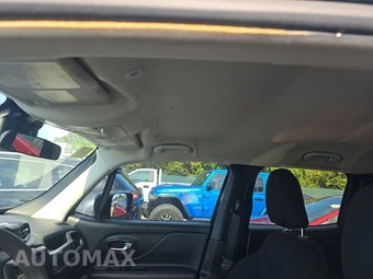 2022 Jeep Renegade Latitude - miniatura 18
