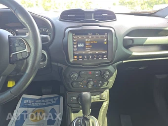 2022 Jeep Renegade Latitude - miniatura 11