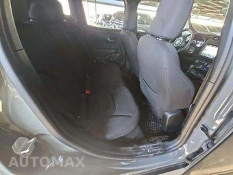 2022 Jeep Renegade Latitude - miniatura 16
