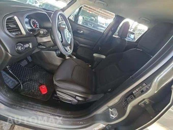 2022 Jeep Renegade Latitude - miniatura 6