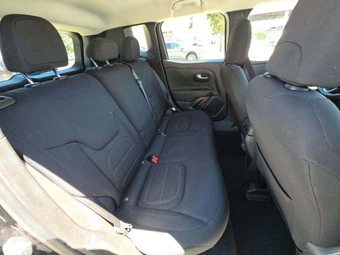 2022 Jeep Renegade Latitude – miniatura 13