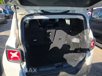 2022 Jeep Renegade Latitude – miniatura 16