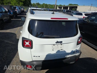 2022 Jeep Renegade Latitude – miniatura 5