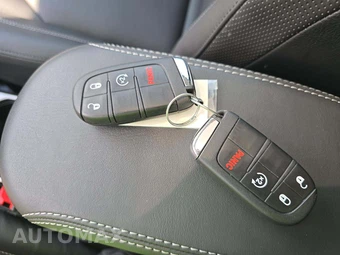 2022 Jeep Renegade Limited - miniatura 5