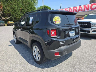 2022 Jeep Renegade Limited - miniatura 2