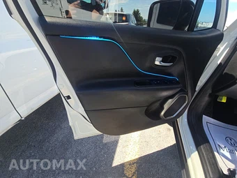 2022 Jeep Renegade Limited - miniatura 9