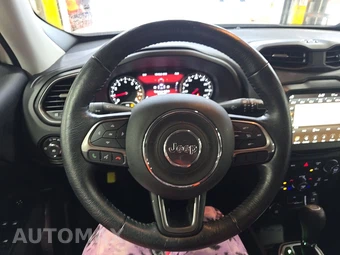 2022 Jeep Renegade Limited - miniatura 10