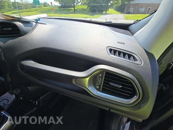 2022 Jeep Renegade Limited - miniatura 16
