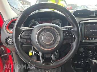 2022 Jeep Renegade Red Edition – miniatura 10