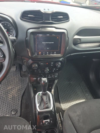 2022 Jeep Renegade Red Edition – miniatura 11