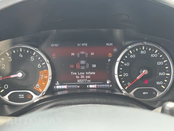 2022 Jeep Renegade Red Edition – miniatura 12