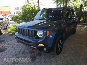 2022 Jeep Renegade Trailhawk