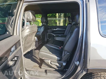 2022 Jeep Wagoneer Series I - miniatura 13
