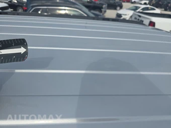 2022 Jeep Wagoneer Series I - miniatura 25