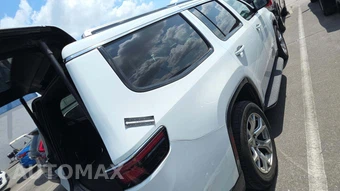 2022 Jeep Wagoneer Series II - miniatura 28