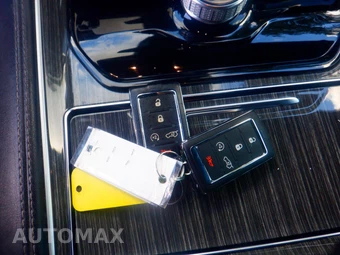 2022 Jeep Wagoneer Series II - miniatura 4
