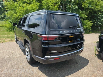 2022 Jeep Wagoneer Series II - miniatura 2