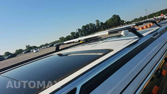 2022 Jeep Wagoneer Series II - miniatura 24