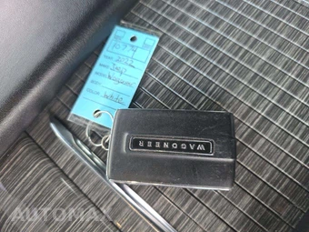 2022 Jeep Wagoneer Series II - miniatura 5