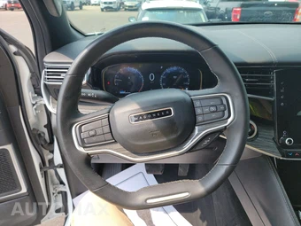 2022 Jeep Wagoneer Series II - miniatura 10