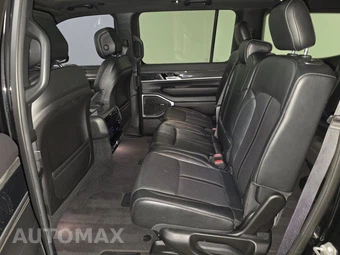 2022 Jeep Wagoneer Series II - miniatura 13