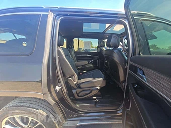 2022 Jeep Wagoneer Series II - miniatura 14