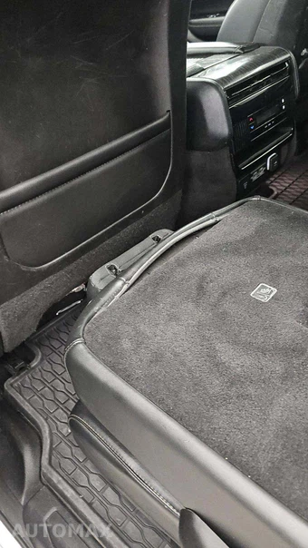 2022 Jeep Wagoneer Series II - miniatura 24