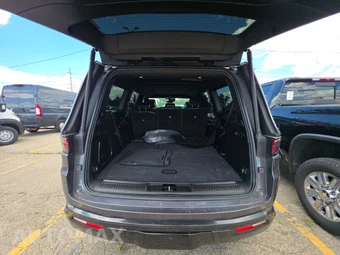 2022 Jeep Wagoneer Series II - miniatura 17