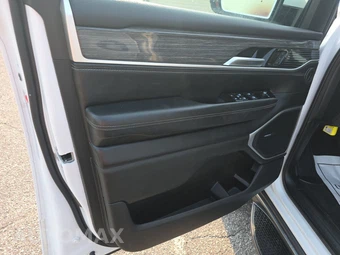 2022 Jeep Wagoneer Series II - miniatura 9