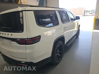 2022 Jeep Wagoneer Series II Carbide - miniatura 4