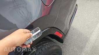 2022 Jeep Wagoneer Series III - miniatura 26