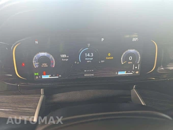 2022 Jeep Wagoneer Series III - miniatura 9