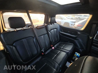2022 Jeep Wagoneer Series III - miniatura 14
