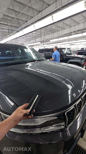 2022 Jeep Wagoneer Series III - miniatura 48