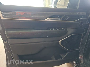 2022 Jeep Wagoneer Series III - miniatura 9