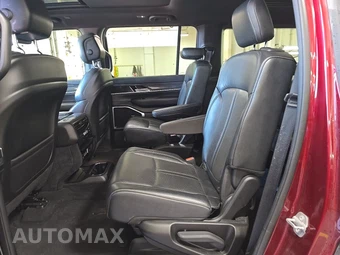 2022 Jeep Wagoneer Series III - miniatura 13