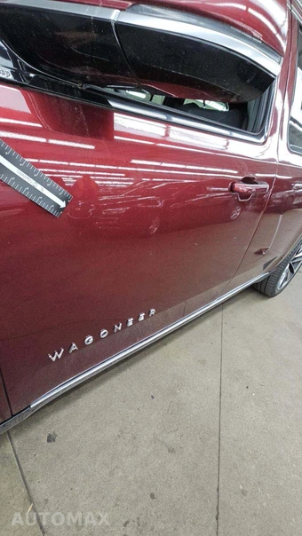 2022 Jeep Wagoneer Series III - miniatura 34
