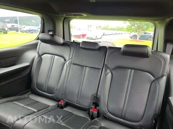 2022 Jeep Wagoneer Series III - miniatura 14
