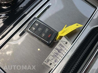 2022 Jeep Wagoneer Series III Carbide - miniatura 8