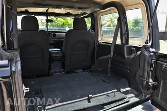 2022 Jeep Wrangler Sport - miniatura 13